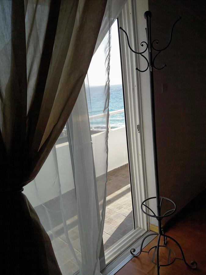 Apartamento A Unique Seaside View!!! Rhodes City Exterior foto